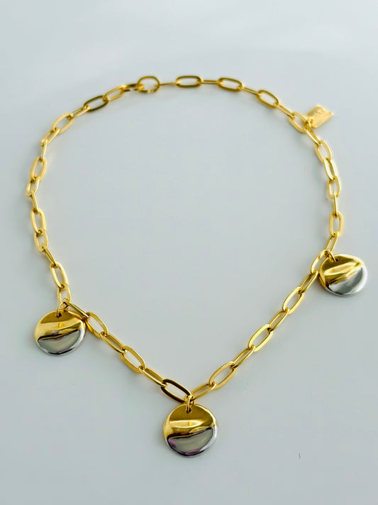 Collier BEE